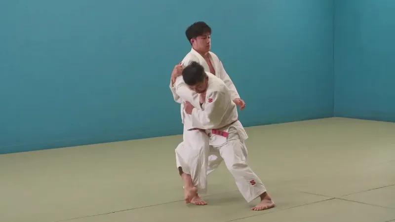 Ko-uchi-maki-komi