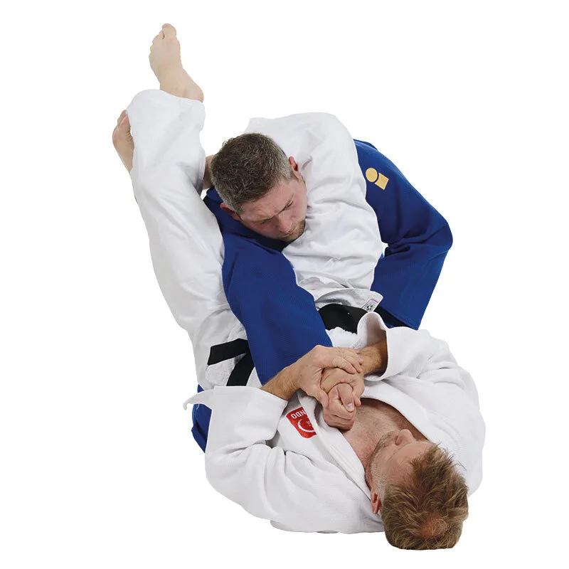 Ude-hishigi-sankaku-gatame