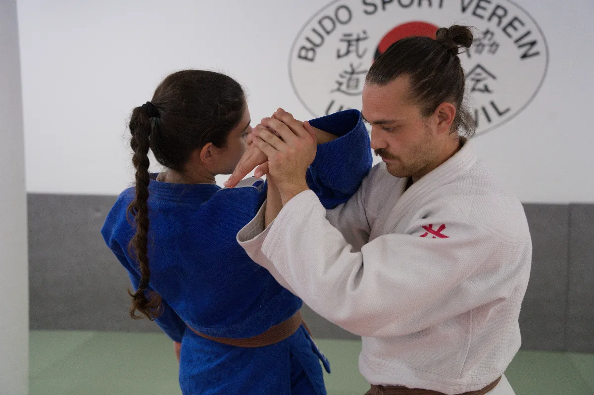 Shiho-nage